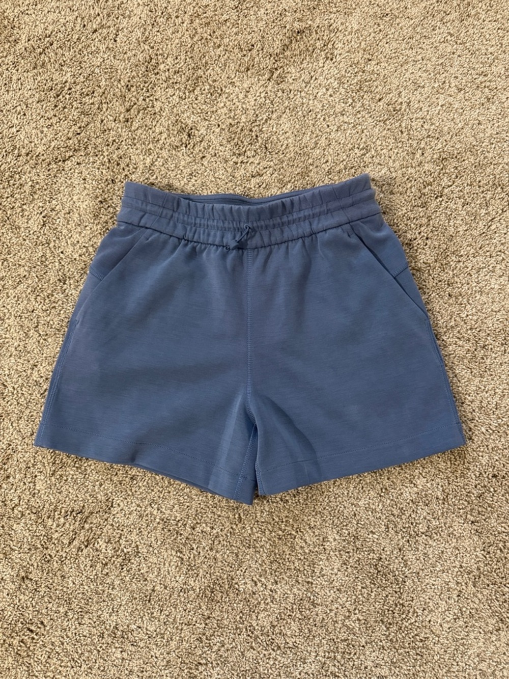 lululemon athletica Softstreme High Rise Short 4” Women’s